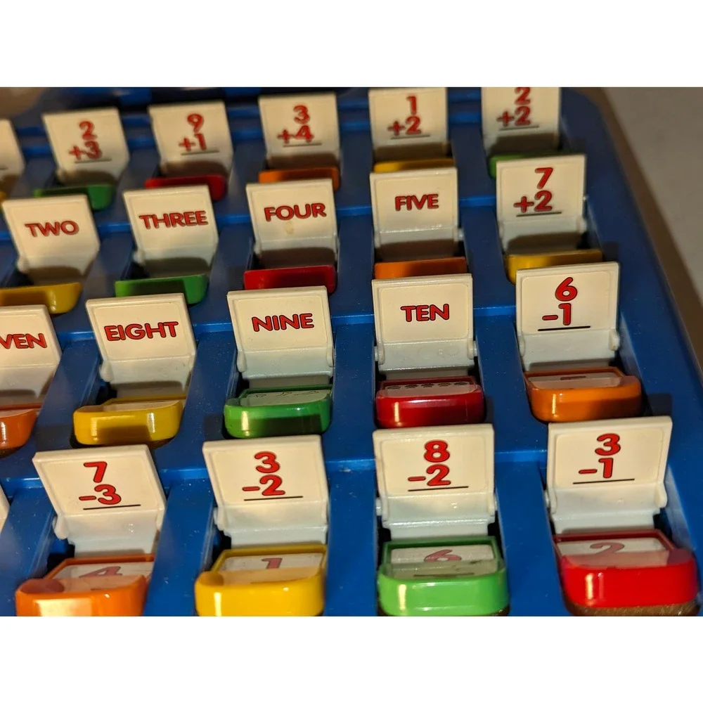 Vintage 1995 Fisher Price Flip-up Numbers Count Add Subtract Math Educational
